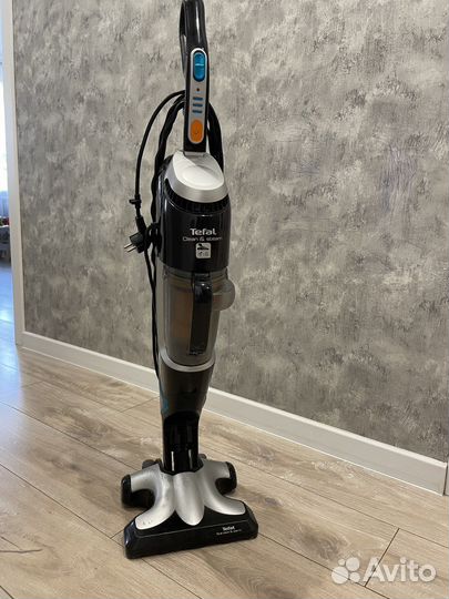 Паровой пылесос Tefal VP 7545