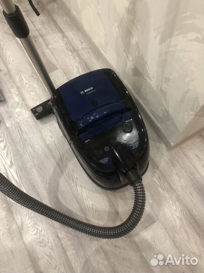 Пылесос Bosch BWD41700