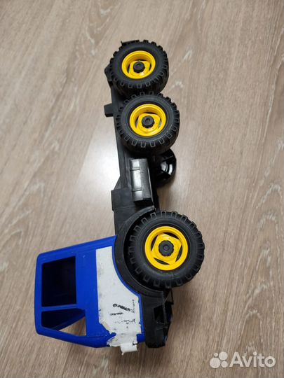 Детская машинка