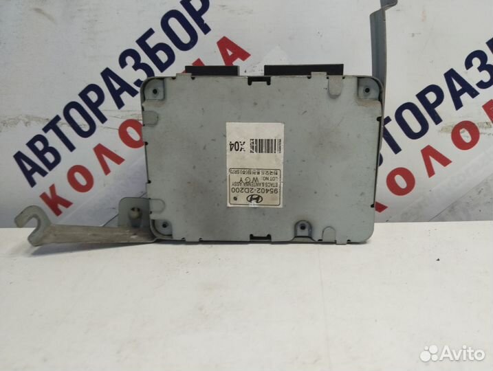 Блок электронный Hyundai Elantra 2002 954022D200