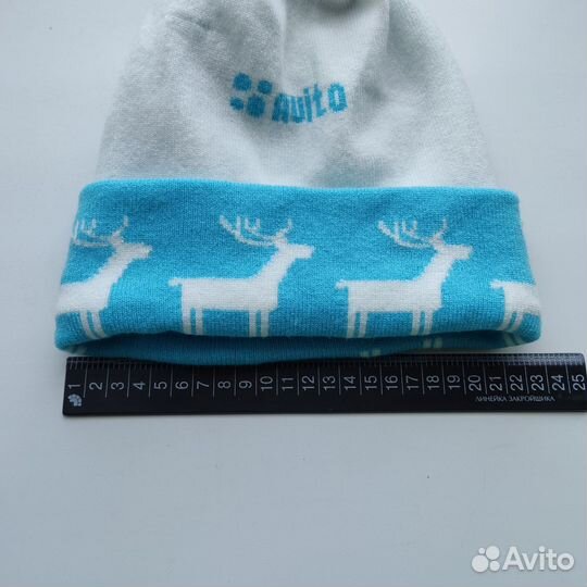Шапка акриловая Авито Avito с помпоном оленями