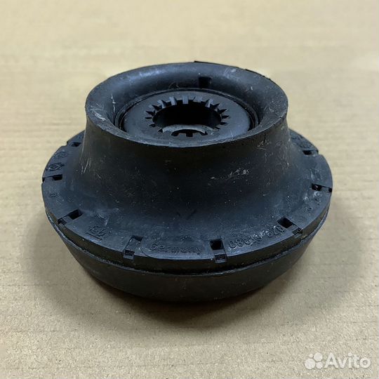 Опора амортизатора с подшипником VW Golf III (Febi)