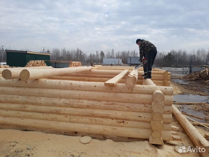 Сруб бани Сруб дома из зимнего леса