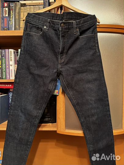 Джинсы uniqlo новые разные