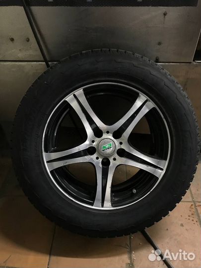 Колёса зимние в сборе 215/65 R16 98T 6.5J 5x112 ET