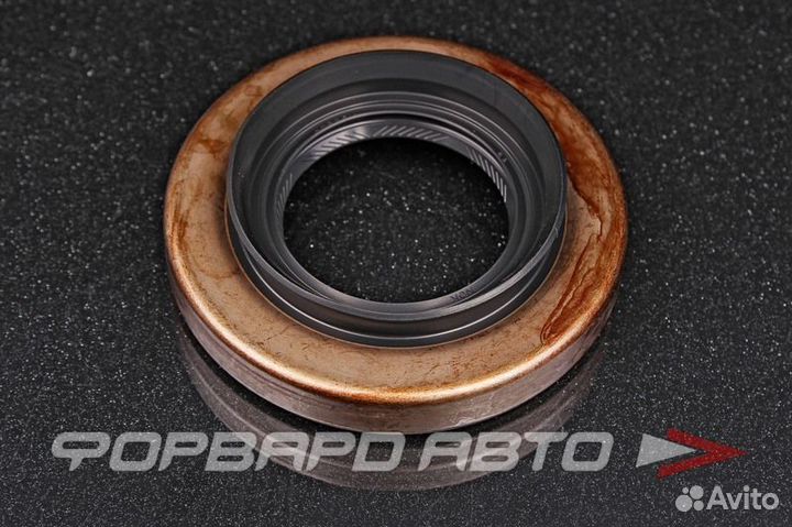 Сальник 38*74*11/18,5 (BH) мет. 90311-38047 toyota Япония