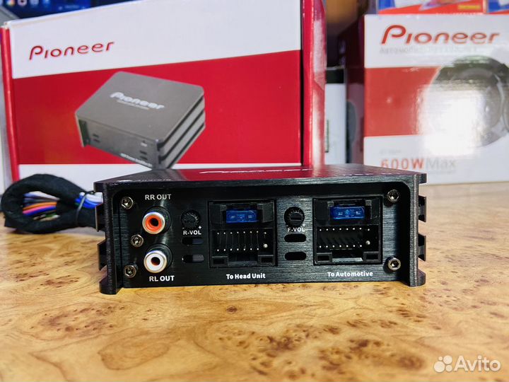 Автомобильный усилитель звука Pioneer TS-D1