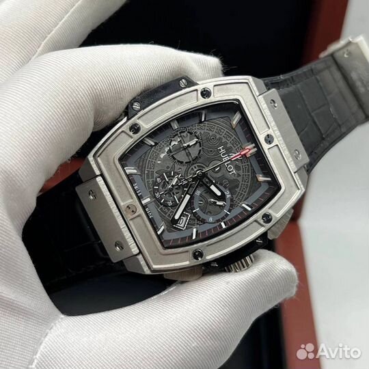 Часы мужские hublot