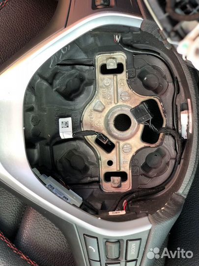 Продаю руль от GT3 F34 - спортивная серия