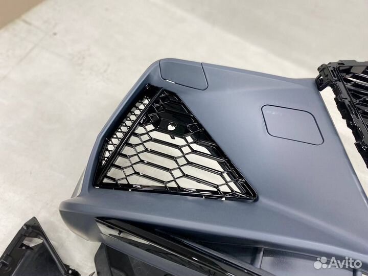 Передний бампер Audi A7 RS7 стиль
