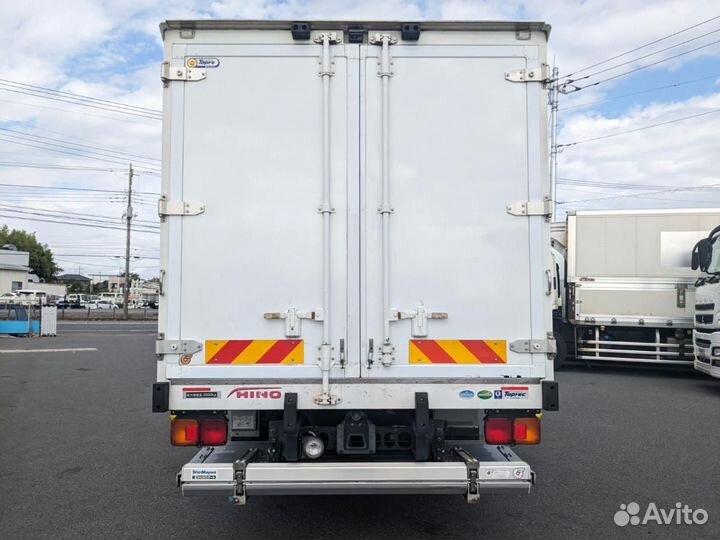 Hino 500 (Ranger), 2005