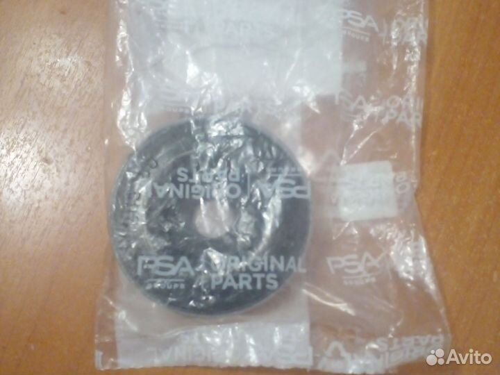 Чашка амортизатора пежо 308