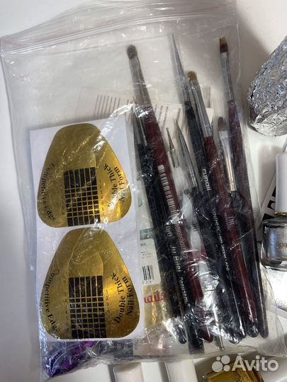 Материалы для дизайна ногтей