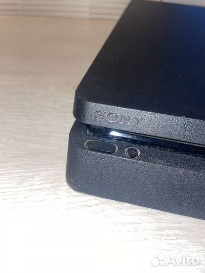 Sony playstation 4 PS4 slim 1tb