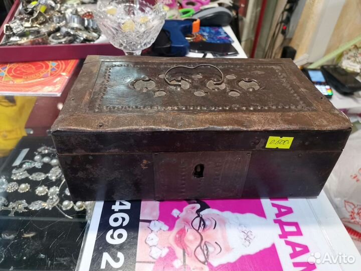 Старинная шкатулка Царизм для интерьера