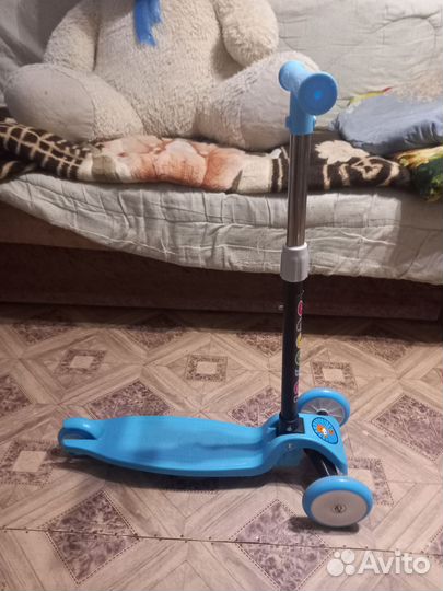 Самокат детский трехколесный