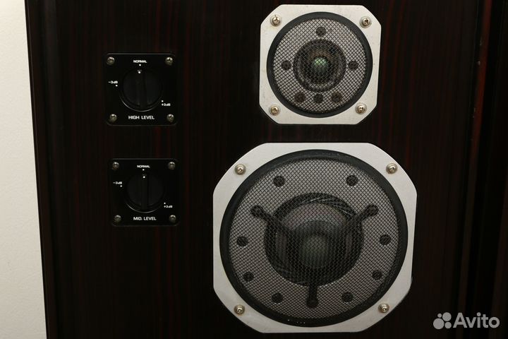 Акустика Yamaha NS-1000