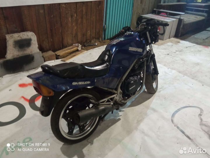 Honda vt250f