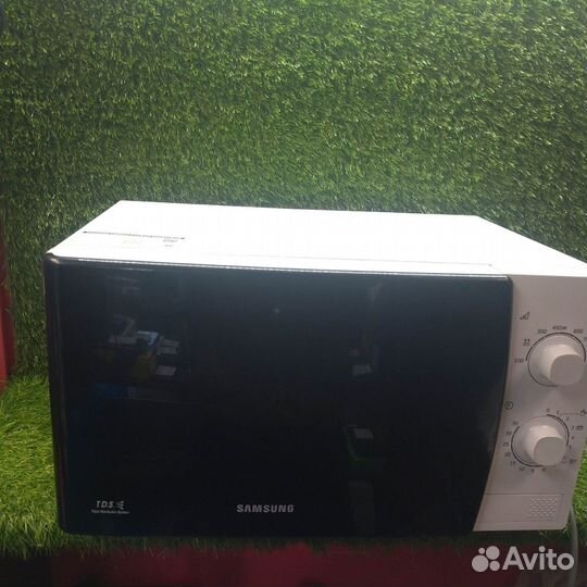 Микроволновая печь соло Samsung ME81KRW-1