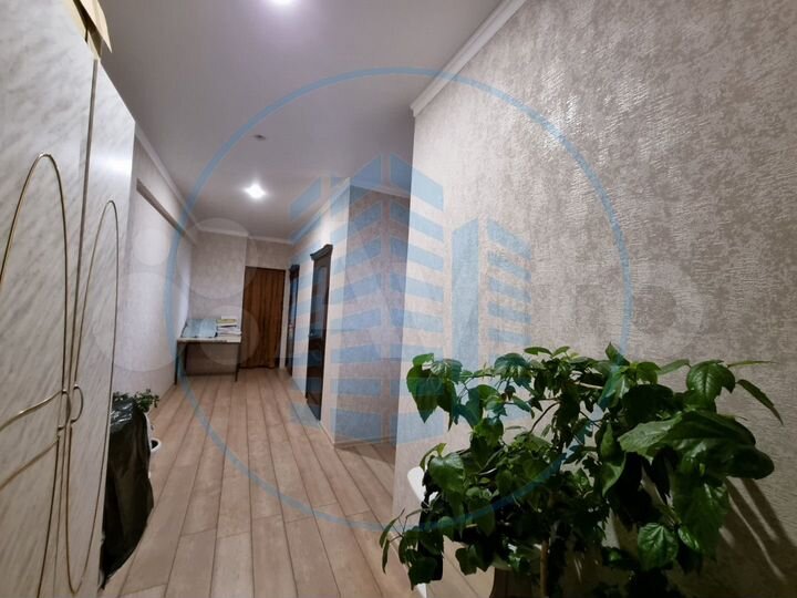 2-к. квартира, 66,5 м², 1/8 эт.