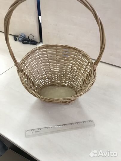 Корзина плетеная овальная