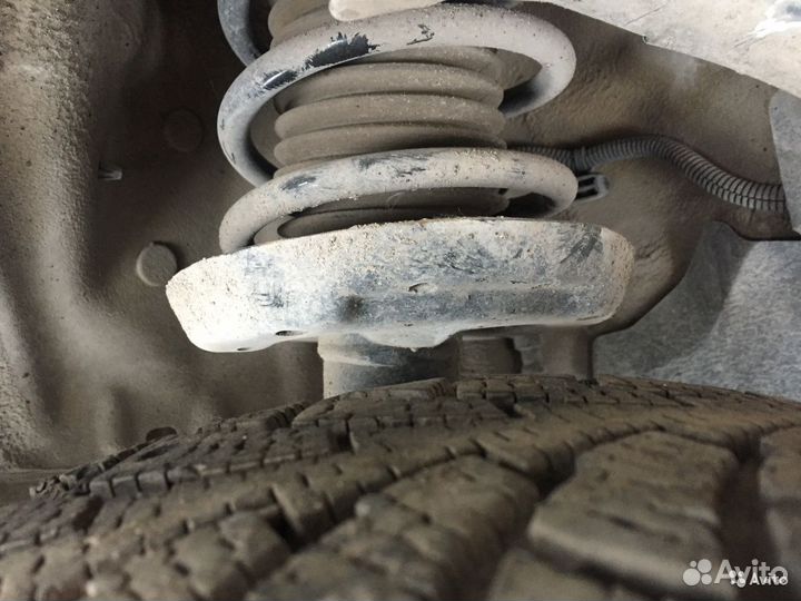 Стойка передняя opel corsa D