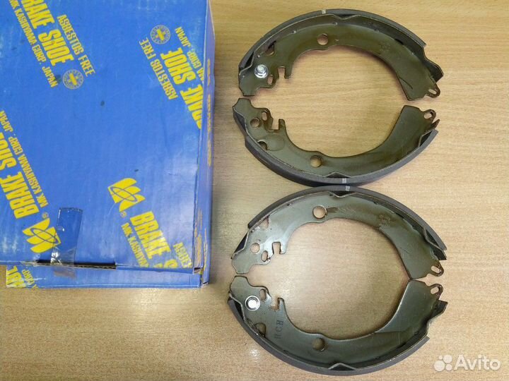 Тормозные колодки Subaru Legacy