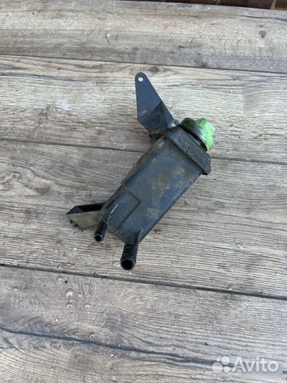 Бачок гур Volkswagen Passat 2.0