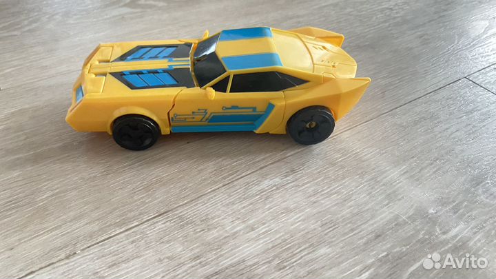 Трансформер машина Бамблби оригинальная