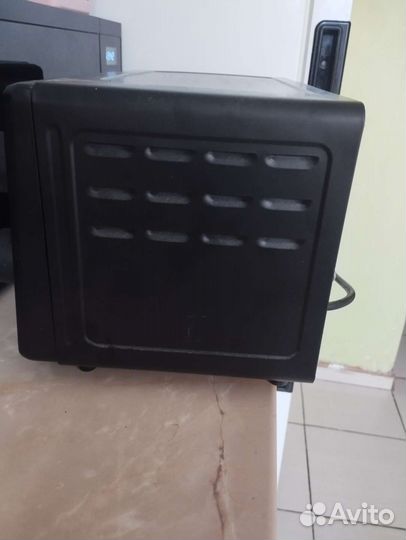 Мини-печь dexp VN-1000