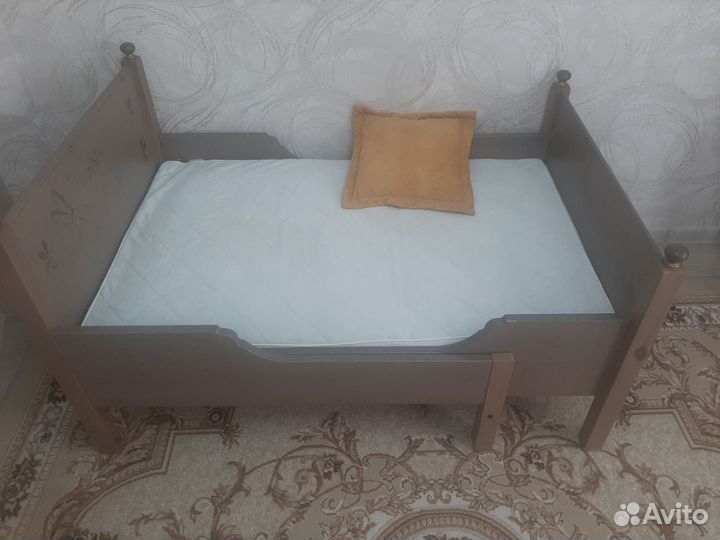 Кровать IKEA бу