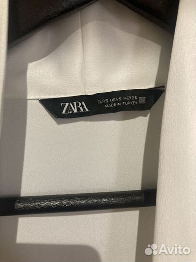 Блузка белая Zara