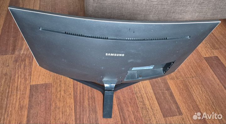 На запчасти. Монитор samsung 27. Lc27jg50qqixci