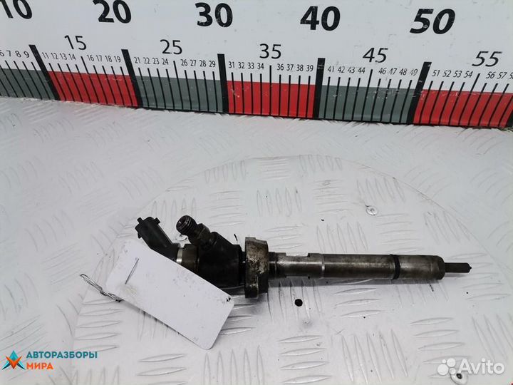 Форсунка Peugeot 206 рест. 2005 1980J5