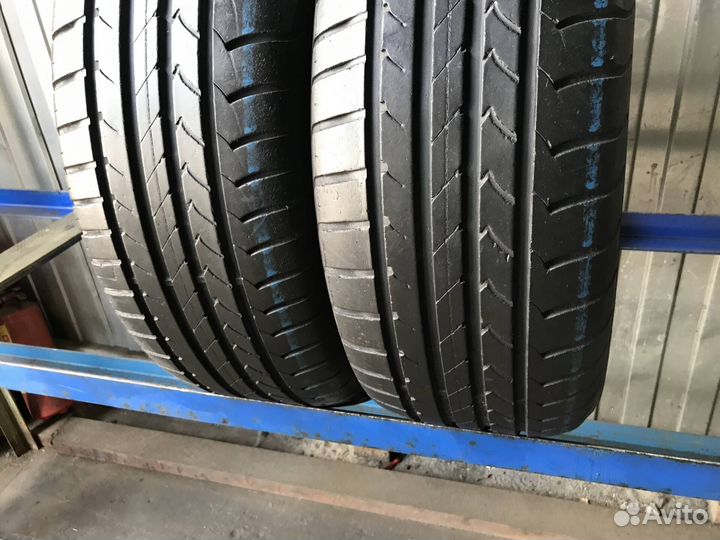 Goodyear EfficientGrip 195/60 R16