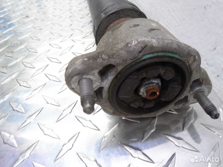 Амортизатор задний L Mercedes E-klasse W212 204326