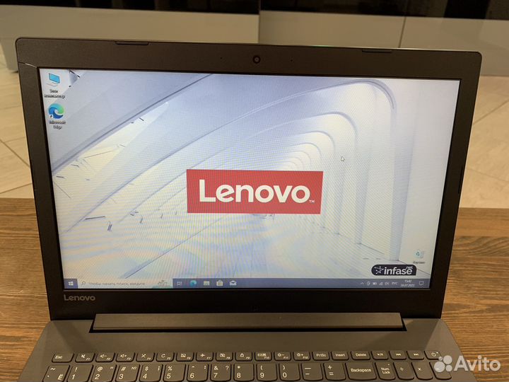Ноутбук Lenovo AMD A6-9220, R530 2 Гб, SSD + HDD