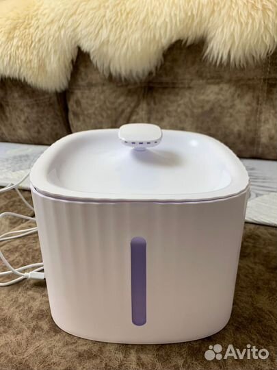 Автоматическая поилка для кошек