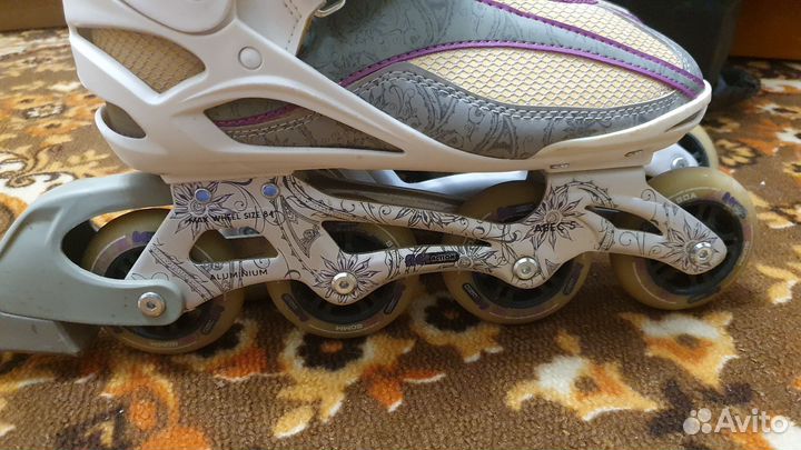 Ролики женские 39