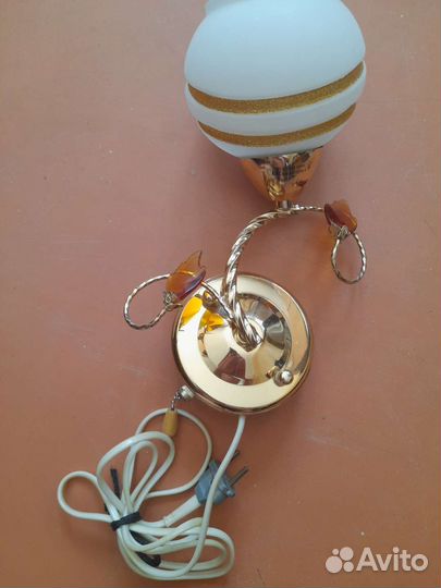 Светильник настенный