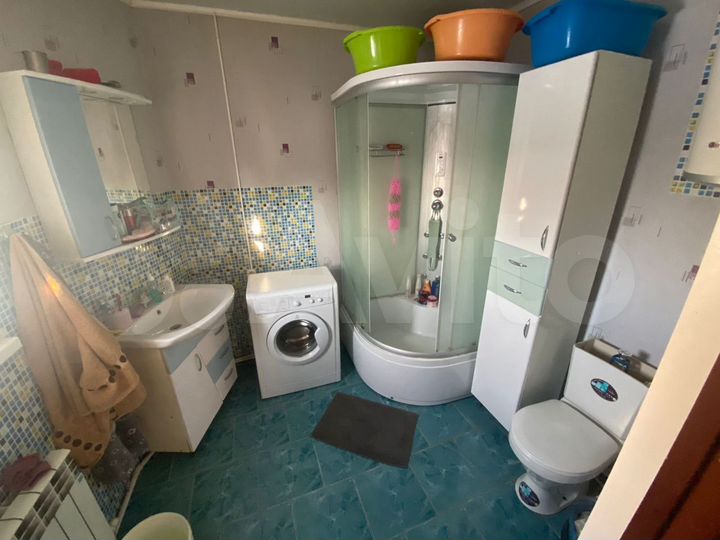 Дом 61 м² на участке 5 сот.