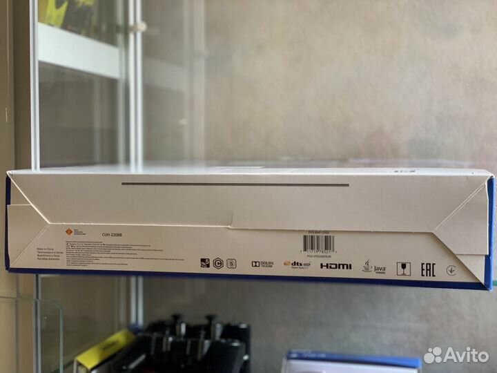 PlayStation 4 slim 1Tb