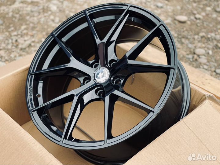 HRE P101 R18 черный глянец 5-114.3