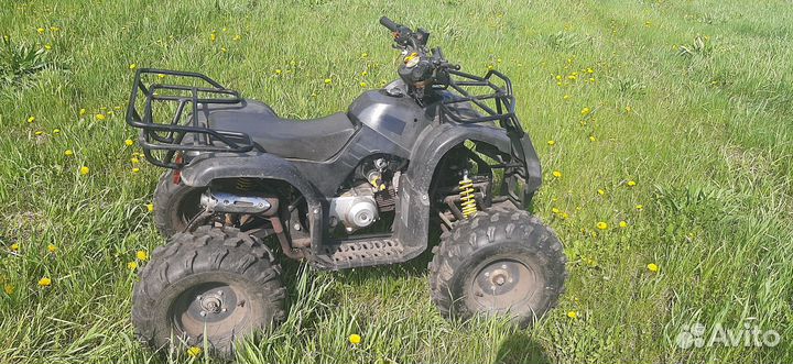 Продам квадроцыкл в идеальном состоянии