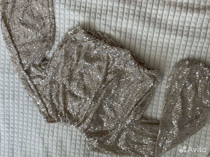 Блуза с пайетками