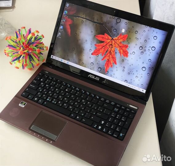 Ноутбук Asus i5/4 ядра/ssd