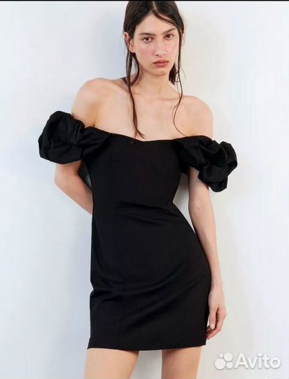 Платье со спущенными плечами S новое