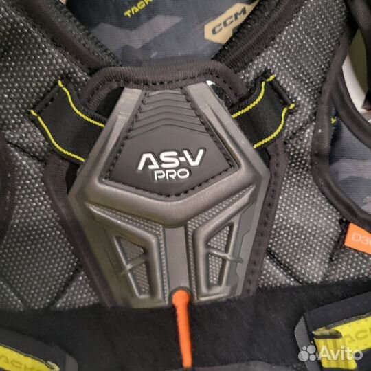 Нагрудник хоккейный CCM as v pro Детский YTH L