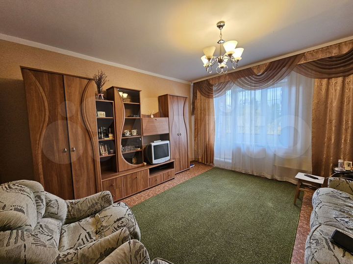 2-к. квартира, 48 м², 5/9 эт.