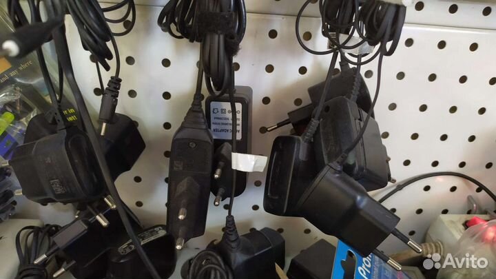 Зарядные устройства для старых сотовых телефонов